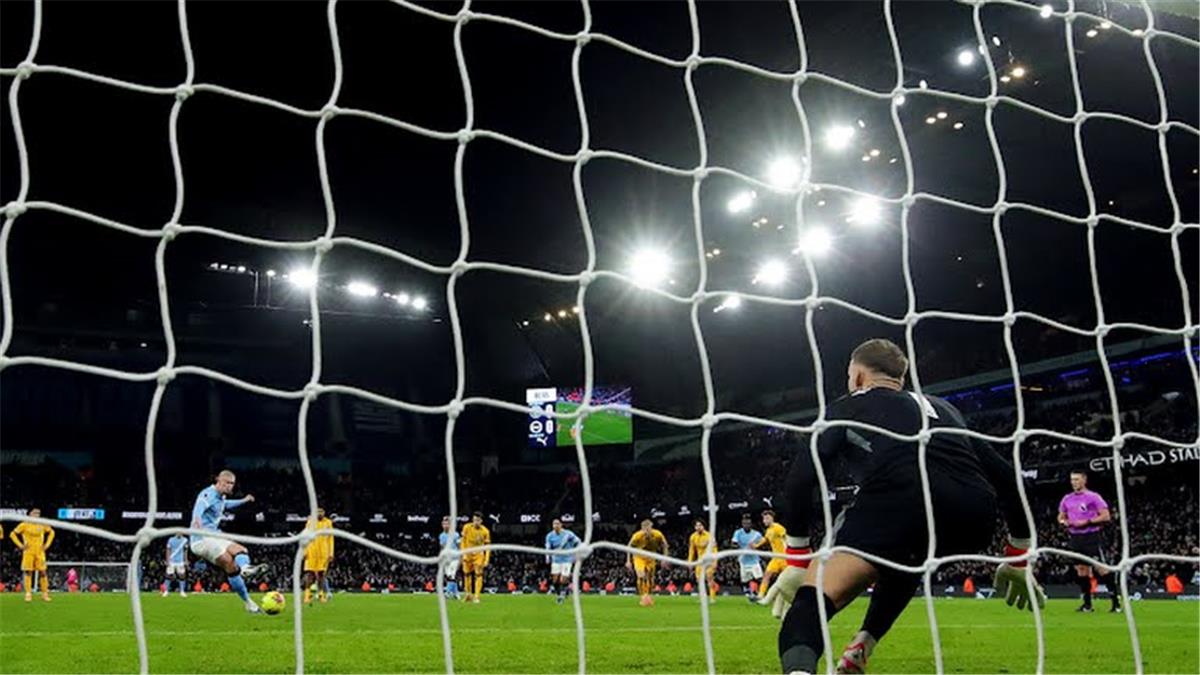 فيديو | هالاند يسجل هدف مانشستر سيتي الأول أمام برايتون في الدوري الإنجليزي